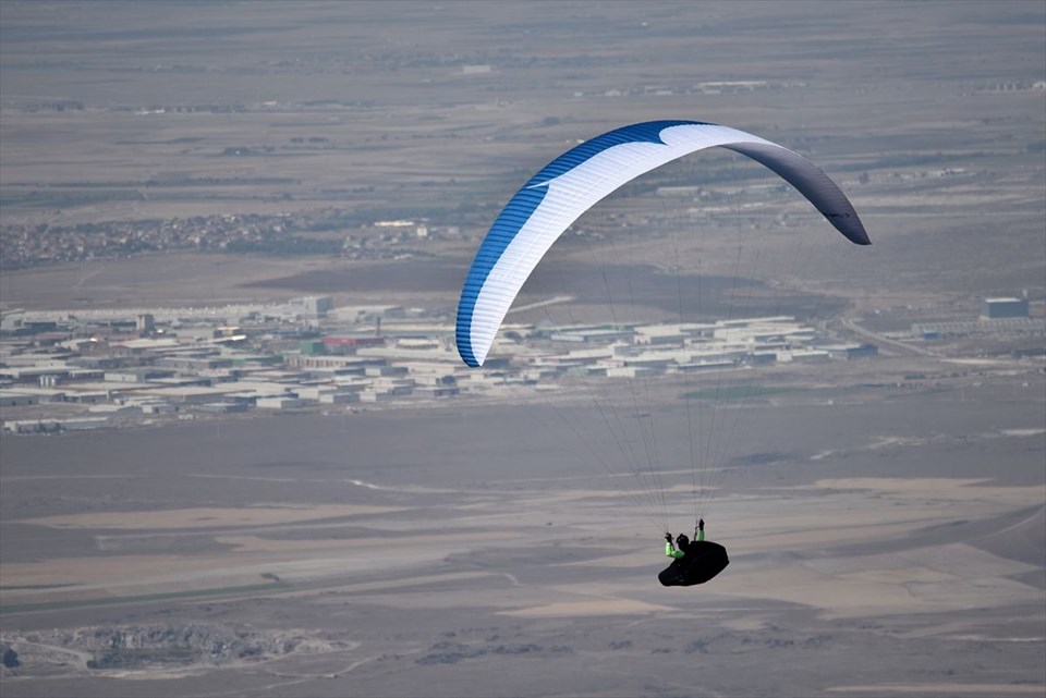 hasandağı, hasandağı yamaç paraşütü, yamaç paraşütü nerede yapılır, yamaç paraşütü yapılacak yerler, aksaray'da neler yapılır, aksaray'da yapılacak şeyler