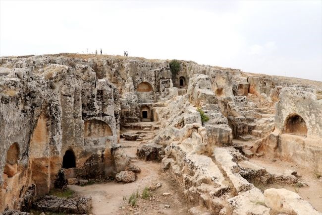 adıyaman, adıyaman efsaneleri, nemrut daÄı milli parkı, cendere köprüsü, samsat kalesi, kommagene mitoloji