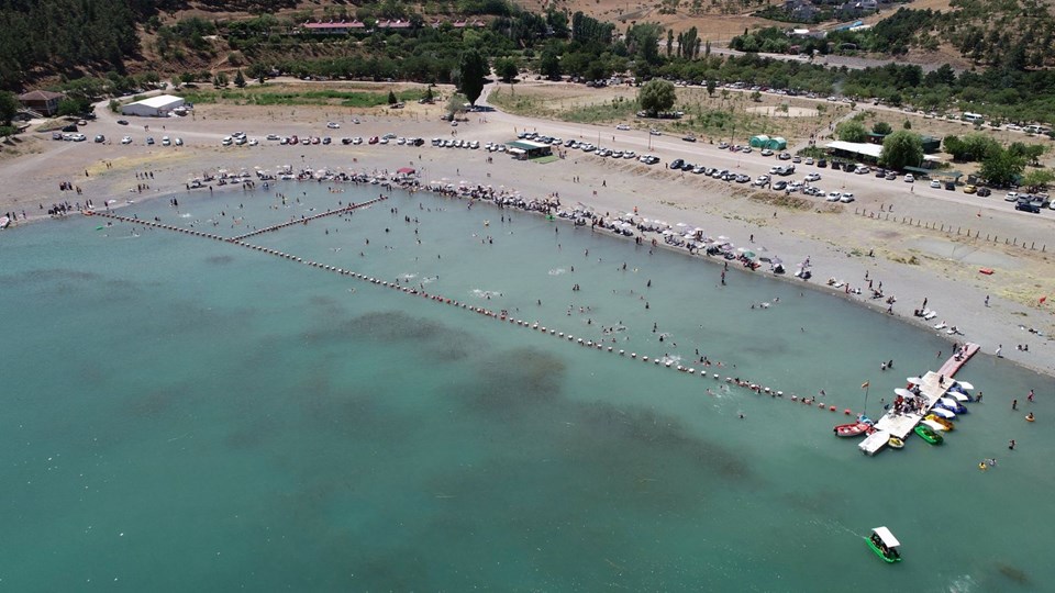 elazığ'da nerde denize girilir, elazığ plaj, hazar gölü, hazar gölü kamp alanı, hazar gölü plajı, seyahat, gezi
