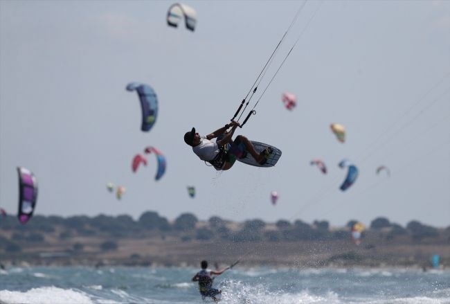 gökçeada windsurf, gökçeada kiteboard, gökçeada yapılacak şeyler, rüzgar sörfü, kiteboard