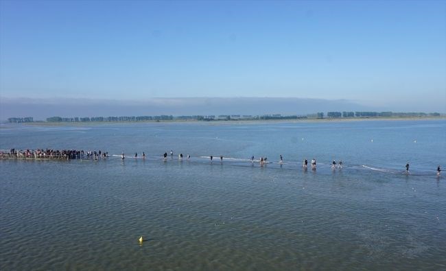 Mont Saint Michel, fransa, normandiya, paris gezilecek yerler, metcezirin en belirgin olduğu yerler