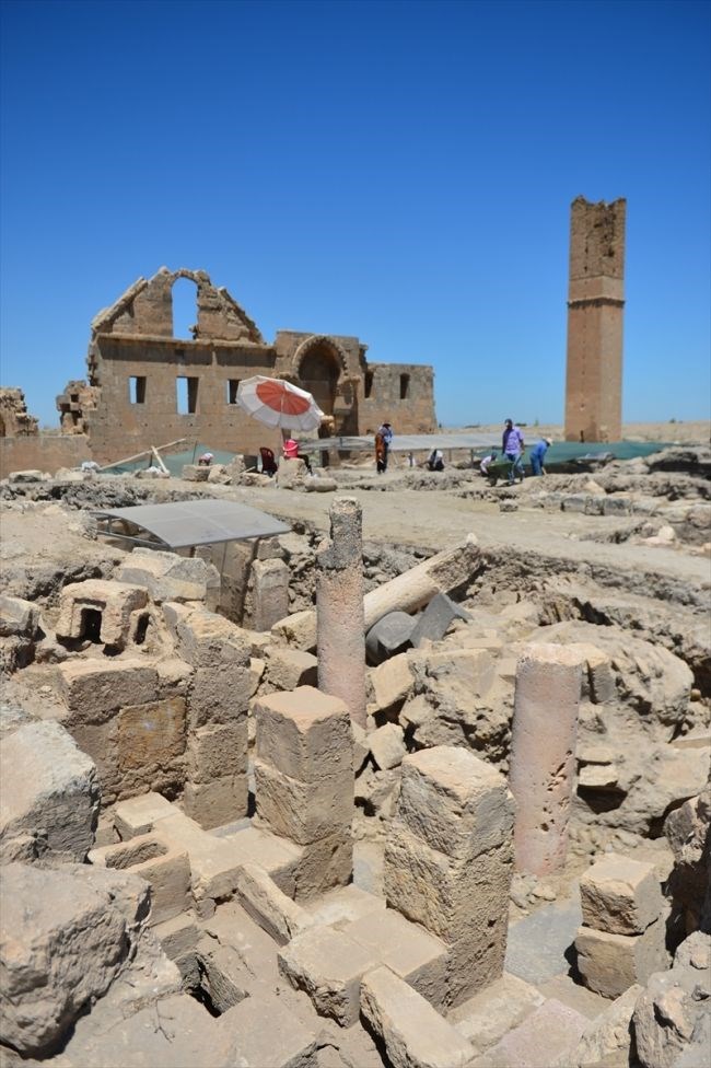 harran, şanlıurfa gezilecek yerler, harran ören yeri, harran nerede, dünyanın en eski yerleşim yerleri, unesco, harran evleri, seyahat, gezi, sanat