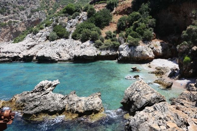 hatay gezilecek yerler, karamağara koyu, yayladağı, hatay, karamağara, korsan koyu