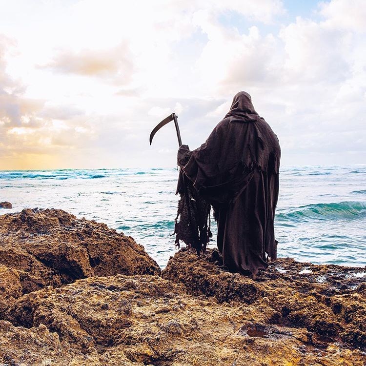 ölüm meleği azrail, the swim reaper, instagram fenomenleri