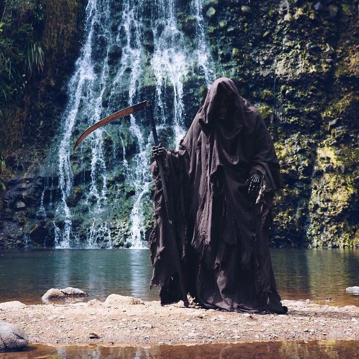 ölüm meleği azrail, the swim reaper, instagram fenomenleri