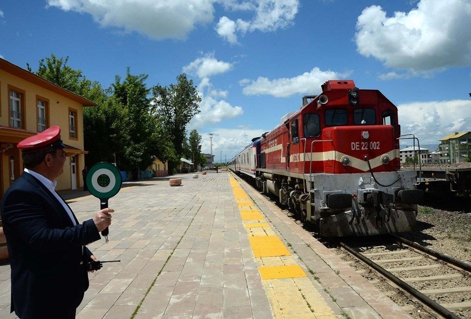 türkiye iran trenle kaç saat, türkiye iran treni, trans asya ekspresi, transasya ekspresi, ankara tahran treni, trans asya treni bilet ücreti, transasya sefer saatleri