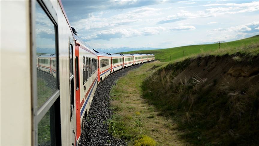göller ekspresi, ısparta-izmir treni, göller ekspresi fiyatı, göller ekspresi bilet ücreti, göller ekspresi durakları, göller ekspresi ulaşım süresi, göller ekspresi güzergahı