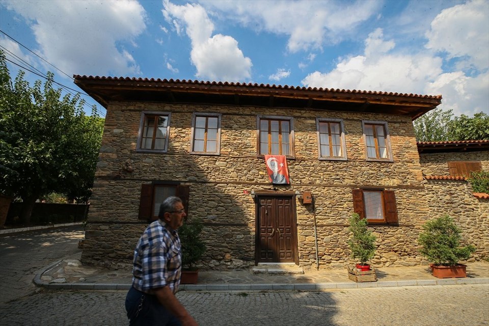 izmir, birgi mahallesi, birgi koyu, izmir gezilecek yerler, sanat