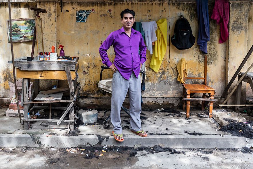 KAMBOÇYA'NIN SOKAK BERBERLERİ