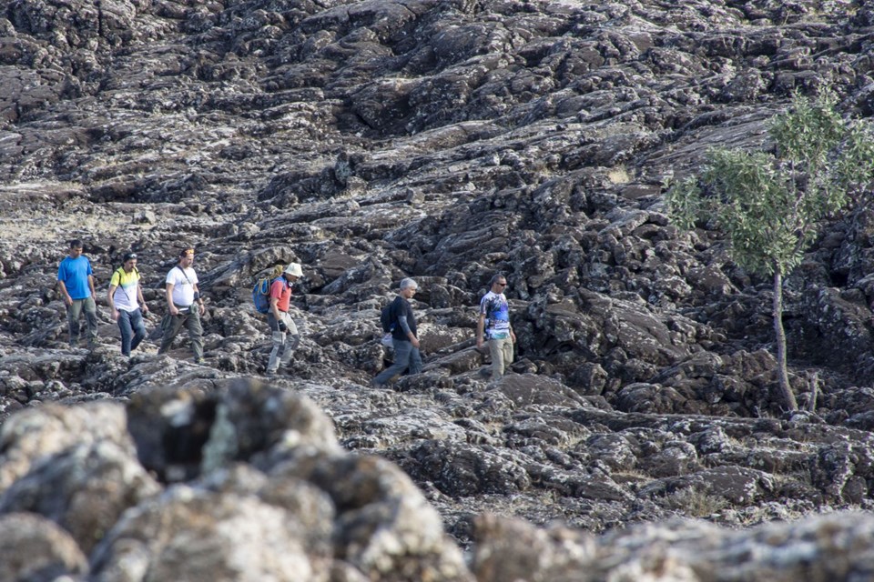 karacadağ, lav yolu, şanlıurfa, diyarbakır, engebeli alan, şanlıurfa gezilecek yerler, diyarbakır gezilecek yerler
