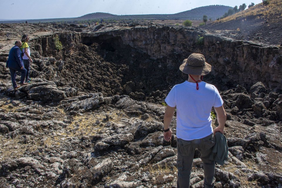 karacadağ, lav yolu, şanlıurfa, diyarbakır, engebeli alan, şanlıurfa gezilecek yerler, diyarbakır gezilecek yerler