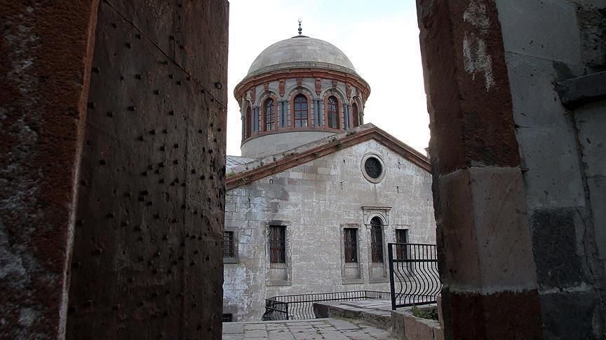 "RUM, ERMENİ VE TÜRKLERİN BİR ARADA YAŞADIĞI BİR İLÇE"
