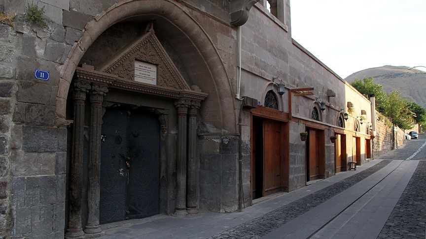 "VATANDAŞLARIN YERLEŞMEYİ EN ÇOK TERCİH ETTİĞİ İLÇE KONUMUNDA"