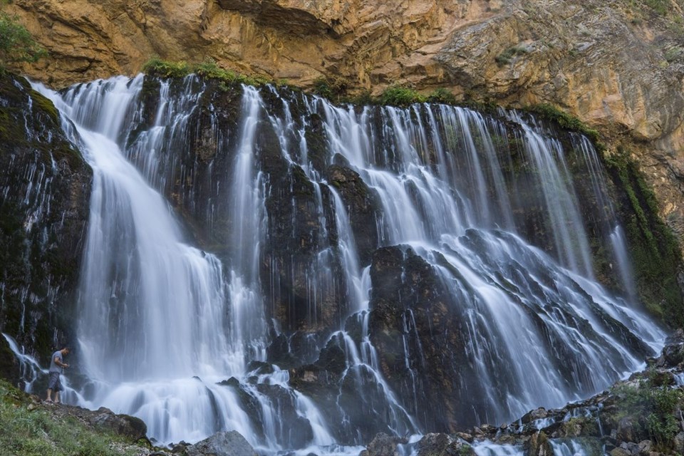 kapuzbaşı şelaleleri, kayseri gezilecek yerler, kapuzbaşı şelaleleri nerede, türkiye'nin en yüksekten dökülen şelaleleri, aladağlar milli parkı
