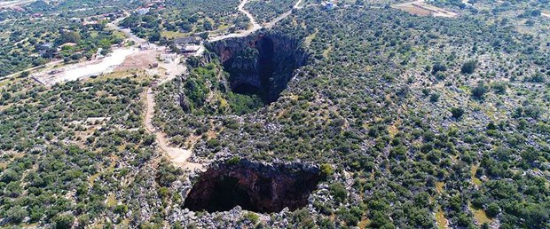 mersin-cennet-cehennem-obrukları.jpg