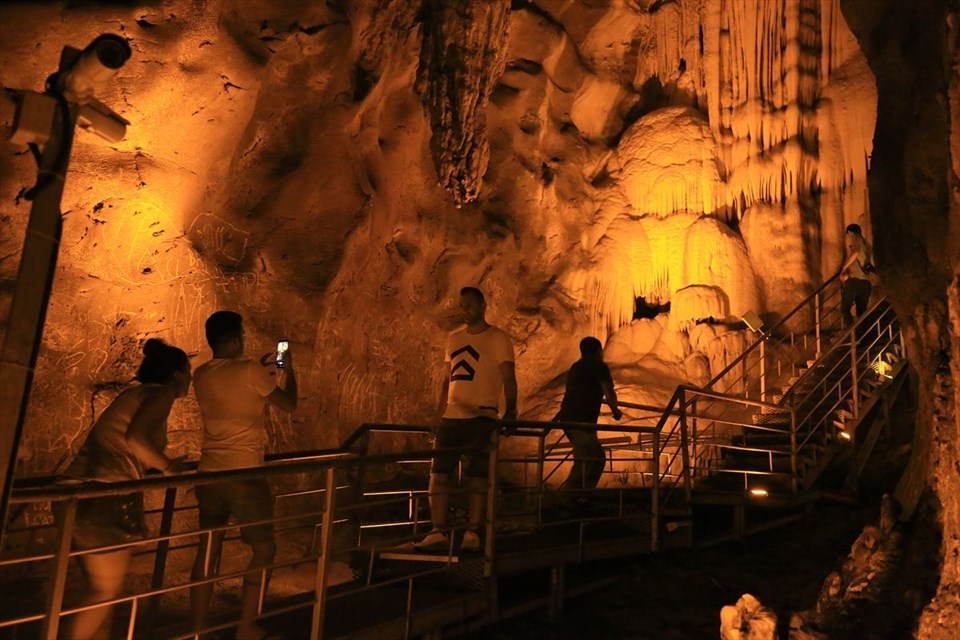 incirliin, incirliin mağarası, milas gezilecek yerler, muğla mağaralar, seyahat, gezi