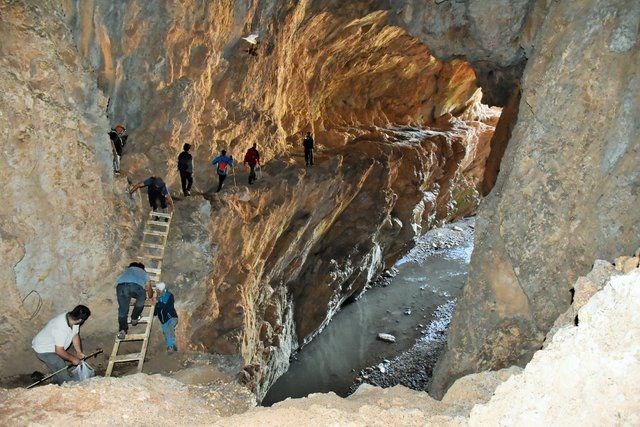 kunav mağarası, muş mağara, muş gezilecek yerler, muş, seyahat