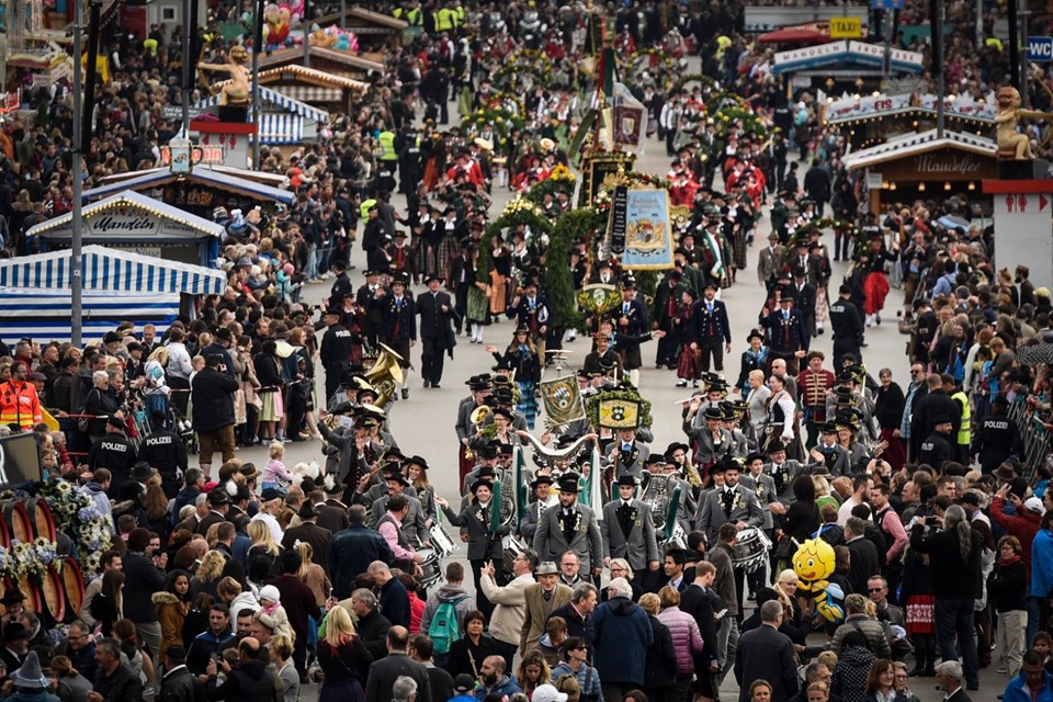 oktoberfest, oktoberfest rehberi, oktoberfest festivali, oktoberfest çadırları