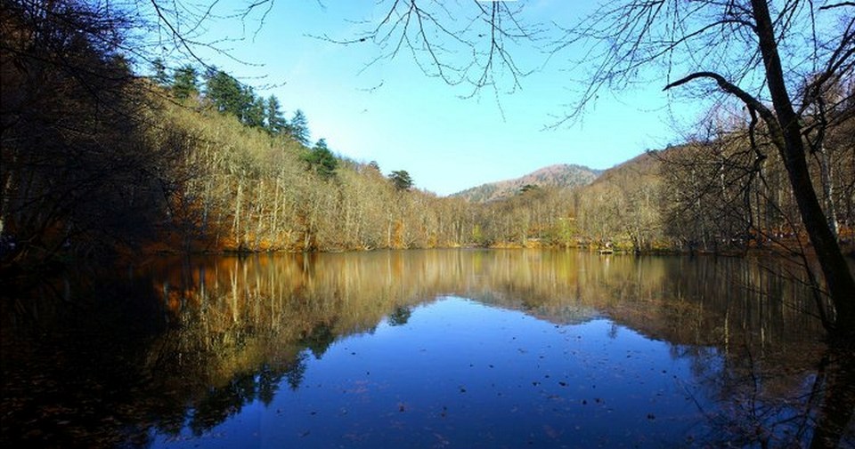 yedigöller, sonbahar rotaları, yedigöller fotoğrafları, yedigöller ulaşım, yedigöller bungalov evler, yedigöllerin isimleri, sonbaharda gidilecek yerler