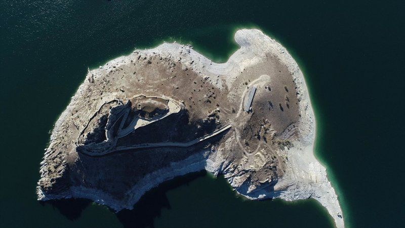 "HERKESİ PERTEK'E DAVET EDİYORUM"