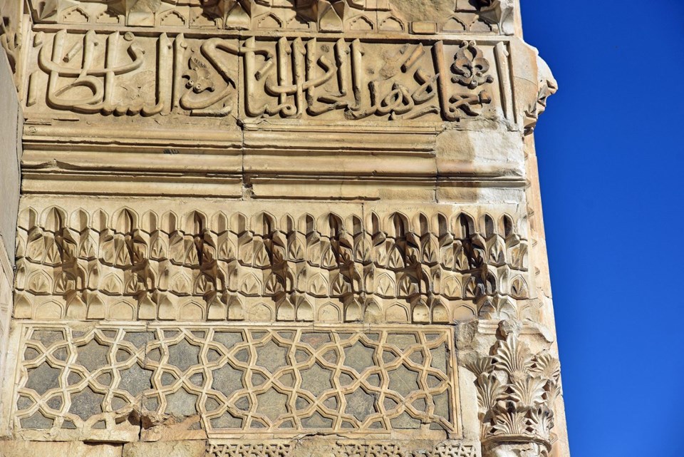 ribat-i mahi, kervansaray, türkiye'deki kervansaraylar, sultanhanı, alaaddin keykubat, anadolu kervansarayları