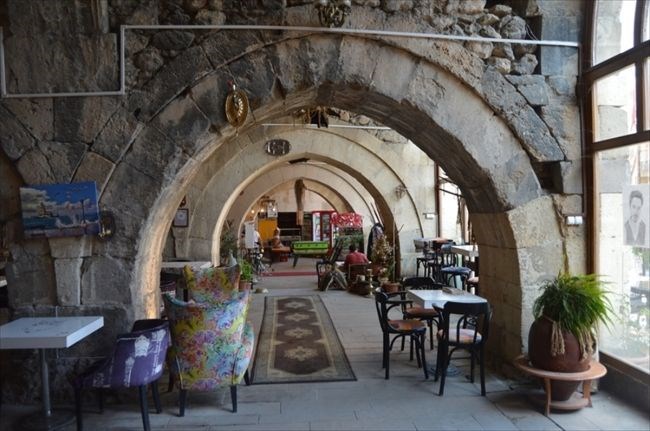 ribat-i mahi, kervansaray, türkiye'deki kervansaraylar, sultanhanı, alaaddin keykubat, anadolu kervansarayları
