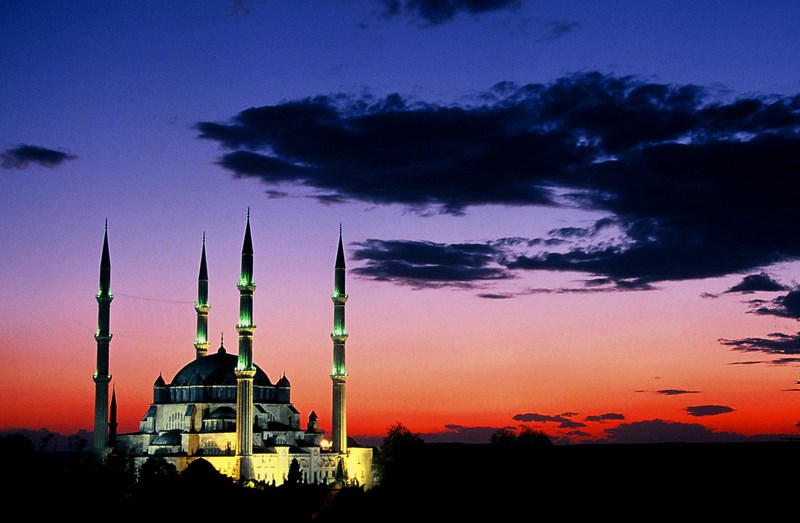 MİMAR SİNAN'IN ŞAHESERİ SELİMİYE CAMİİ