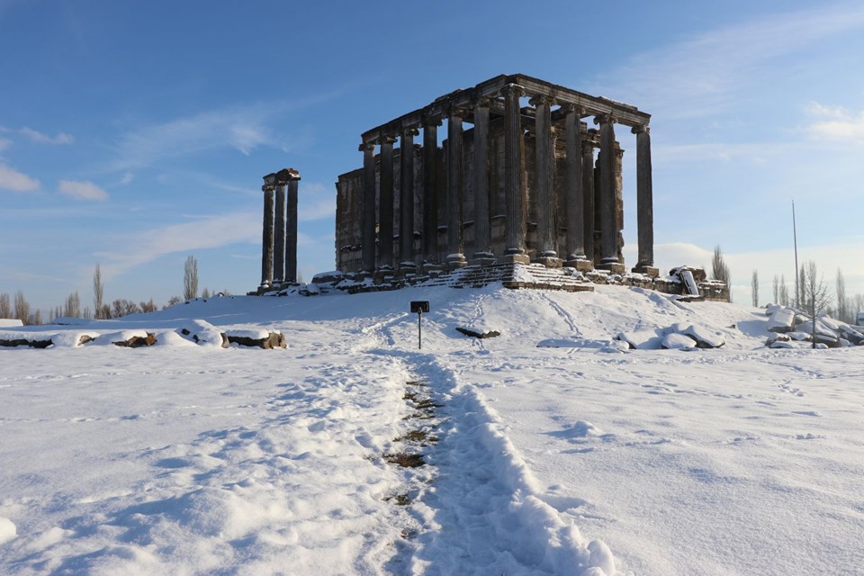 aizanoi antik kenti, ikinci efes, zeus tapınağı, kutahya gezilecek yerler