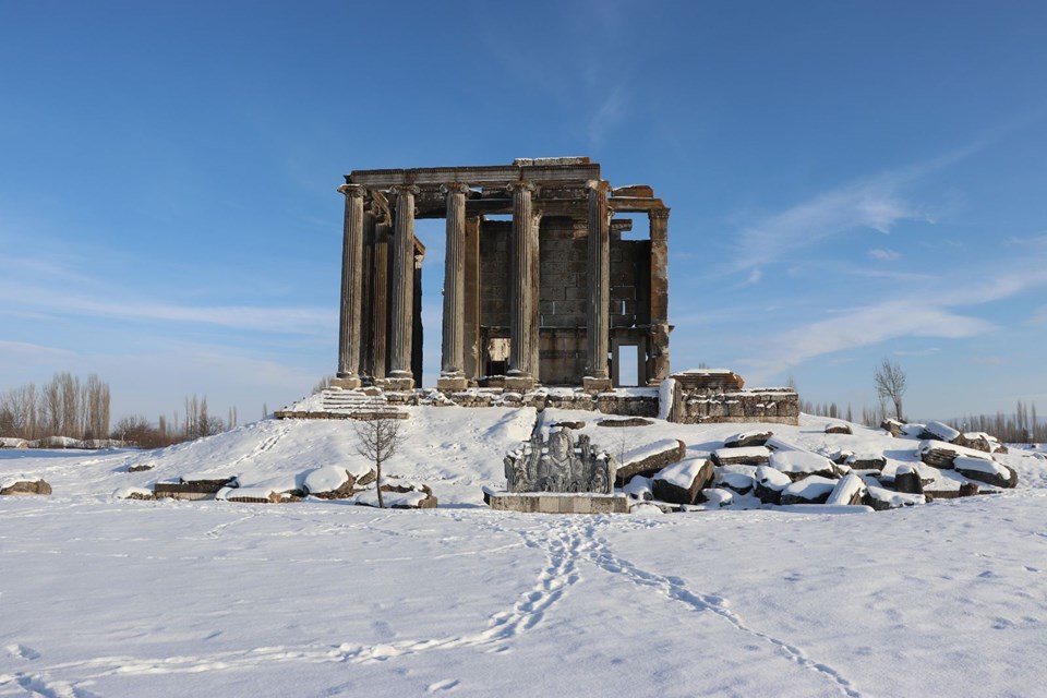 aizanoi antik kenti, ikinci efes, zeus tapınağı, kutahya gezilecek yerler