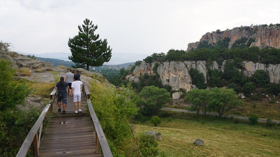 frig vadisi, frig yolu, frig yolu etapları, frig yolu rotaları, frig yolu nerede, frig yolu'nda neler yapılır, kültür rotaları