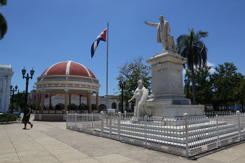 küba gezi rehberi, küba gezilecek yerler, havana, küba rehberi, küba'da nerede kalınır, küba konaklama yerleri