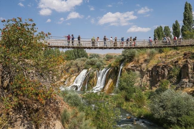 muradiye şelalesi, van, van gezilecek yerler, inci kefalı