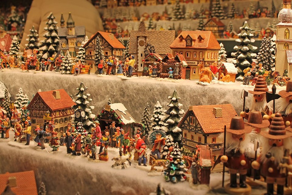 Almanya, almanya turizm, avrupa noel pazarları, avrupa yılbaşı, avusturya, Belçika, Çek Cumhuriyeti, christmas tree, Danimarka, en guzel noel pazarları, Fransa, Gez, noel, noel pazarları, Prag, Seyahat, yılbaşı alışverişi, yılbaşı tatili