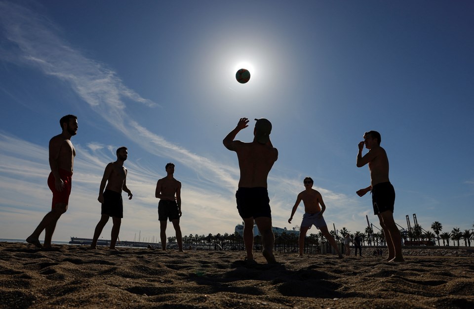 İspanya'da aralık ayının sıcaklık rekoru kırıldı - 1