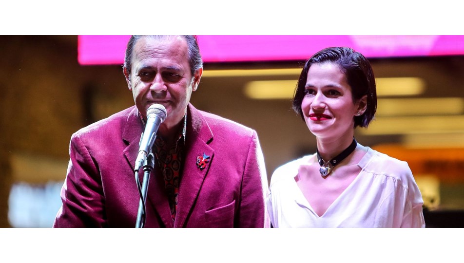Ayhan Sicimoğlu ile Ayşe Sicimoğlu aynı sahnede NTV