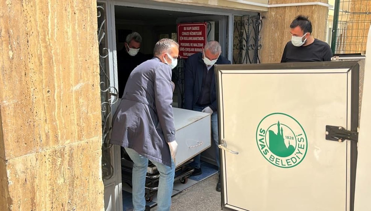 Sivas'ta kene kabusu: Art arda üçüncü ölüm Sivas'ta kene kabusu: Art arda üçüncü ölüm