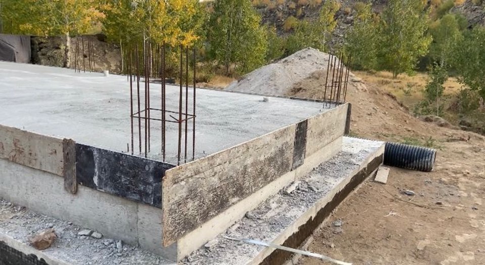 Nemrut Krater Gölü'nde valiliğin durdurduğu inşaat yeniden başladı - 1