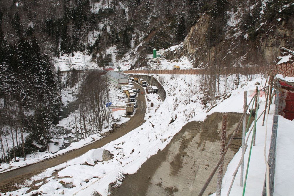 Environmental friendly parking lot inside the mountain in Ayder Plateau - 5