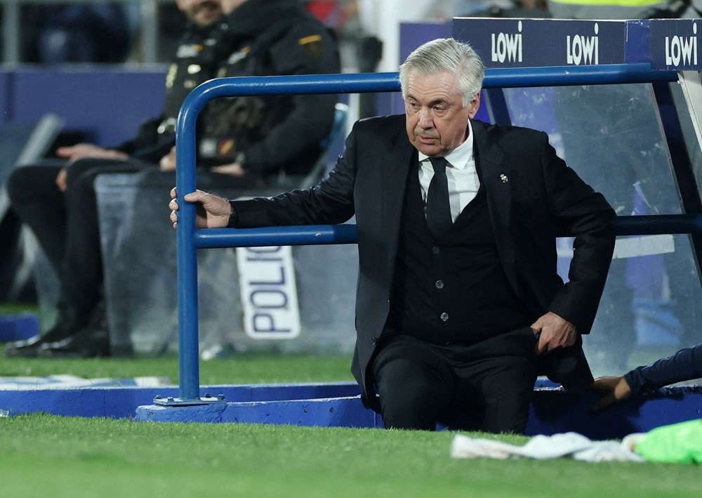 İspanya'da El Clasico öncesi olay: Real Madrid, Barcelona maçı idmanını iptal etti! Maça çıkacaklar mı? 82 siHbmI 9EkC2L2l1W7ehsg