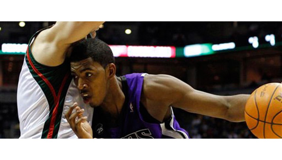 Ersanlı Milwaukee direnemedi: 95-96