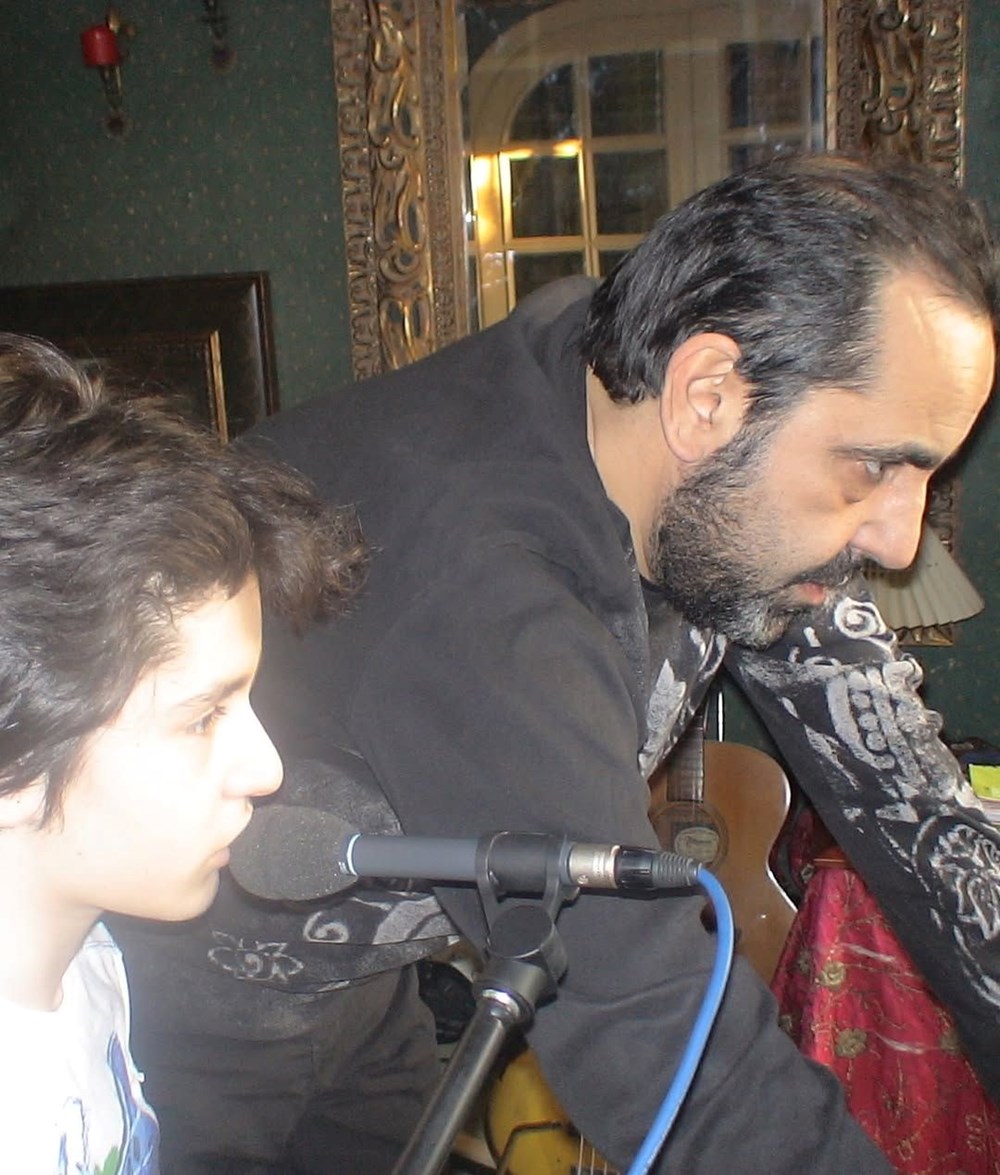 Özkan Uğur'un ölüm yıl dönümünde duygusal paylaşım: "Boşluğun dolmuyor" - 3