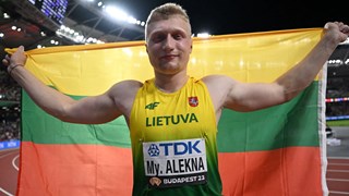 Avrupa Şampiyonu Litvanyalı atlet Mykolas Alekna'dan dünya rekoru