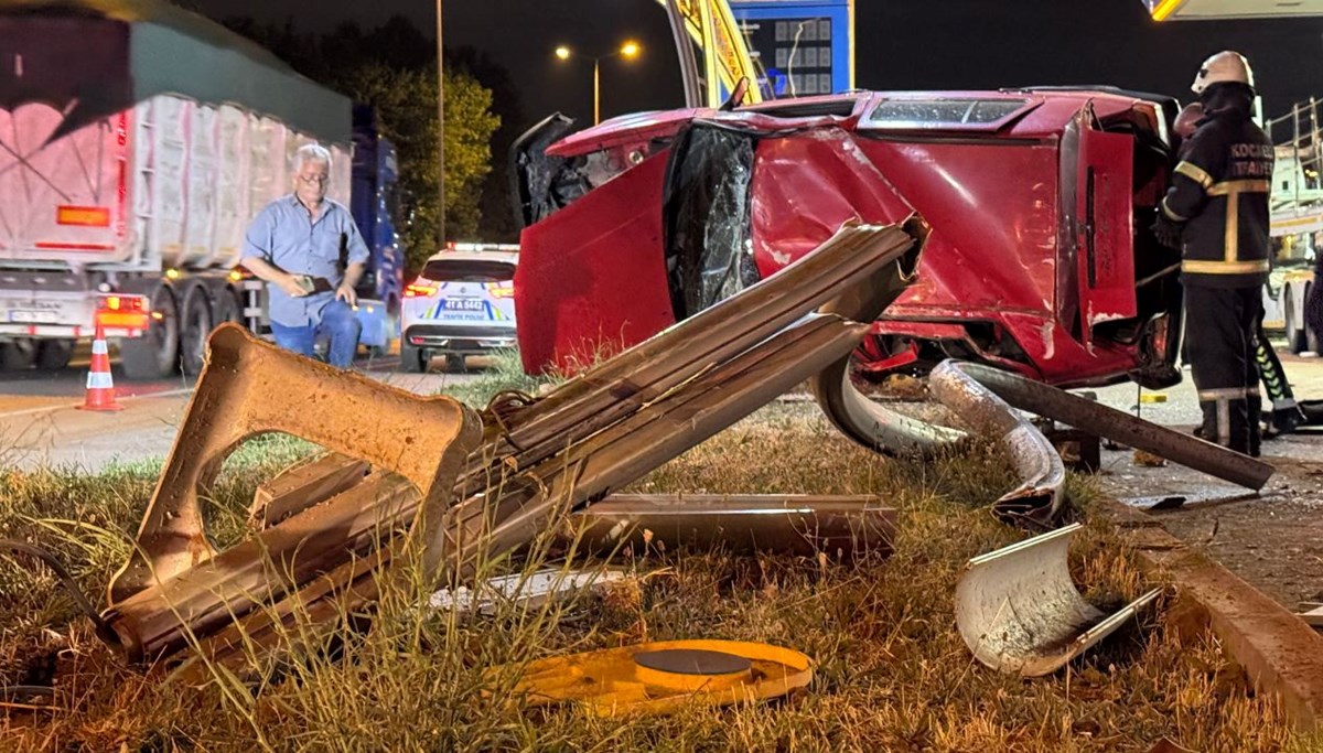Otomobil takla attı: 1'i ağır 2 yaralı