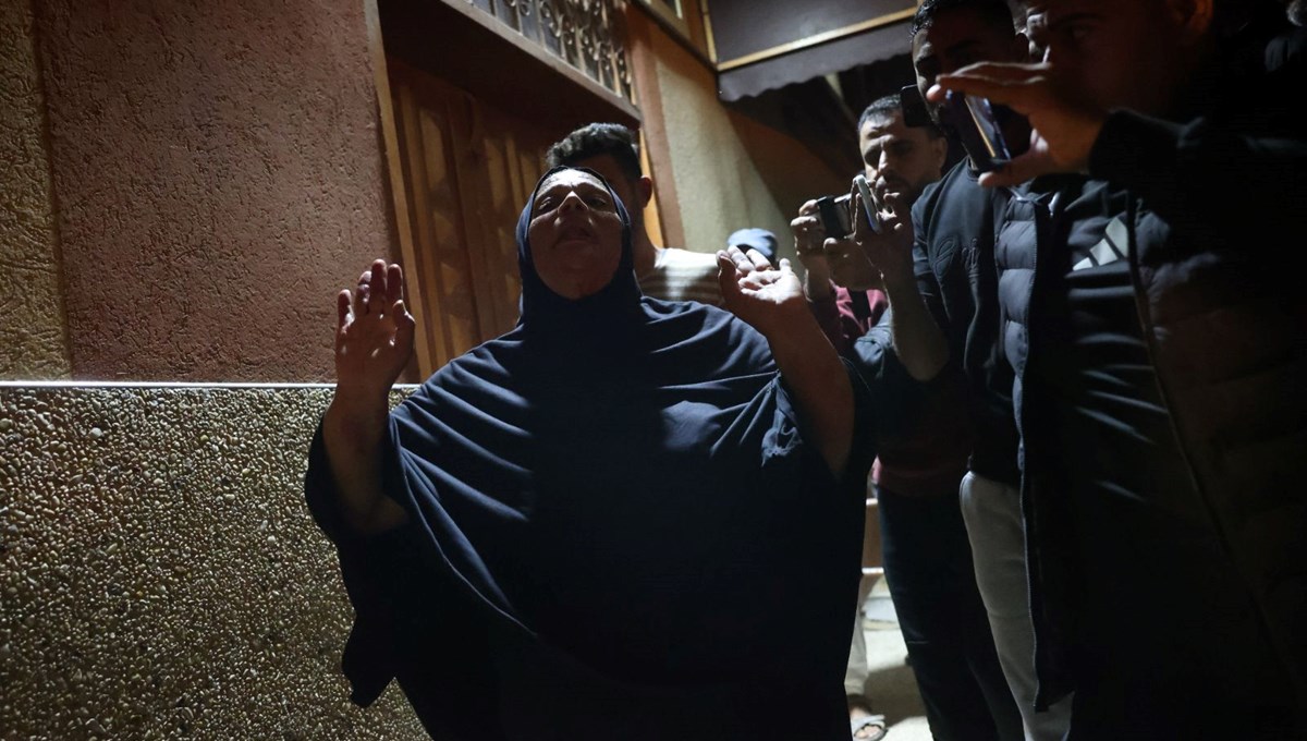 İsrail, Gazze'nin güneyini vurdu: 10 ölü İsrail, Gazze'nin güneyini vurdu: 10 ölü