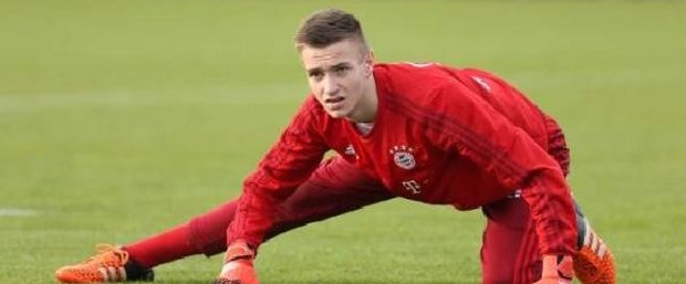 bayern münih 15'lik kaleci.jpg