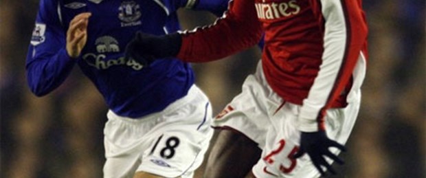 Adebayor Manchester City'de