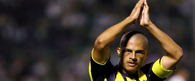 alex de souza.jpg