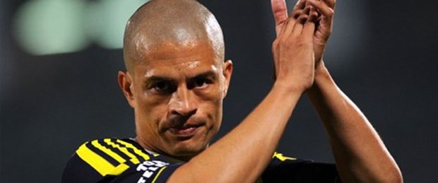 Alex'e 'Fener' alayı