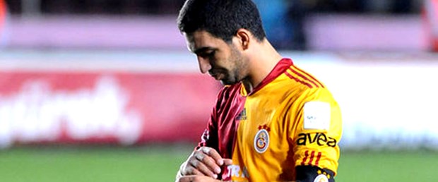 Arda bıçak altına yatıyor