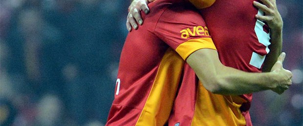 Aslan Arena'da güle oynaya